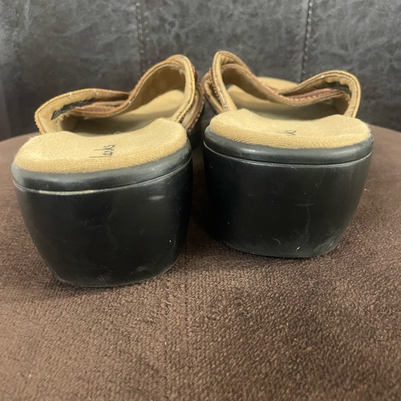 Clarks leather sandal - size 8 1/2 - Picture 3 of 5